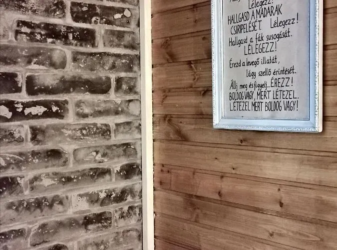 Apartament Toelgyes Menedek 2. Noszvaj
